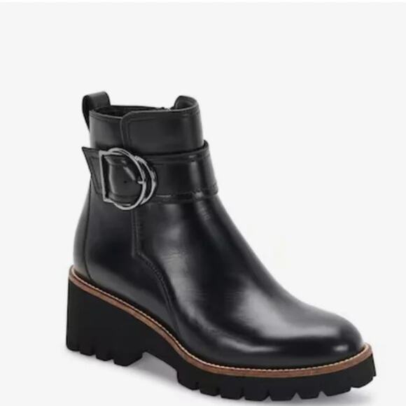 BLONDO Dagger Nubuck Bootie NEW $130 Black Buckle Detail Inner Zip Size 6M - Picture 1 of 9